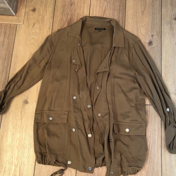 Olive Green Staccatto Jacket - Picture 6 of 6